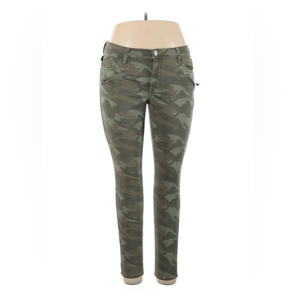 Rock & Republic Kashmiere Camouflage Skinny Jeans - Picture 1 of 5